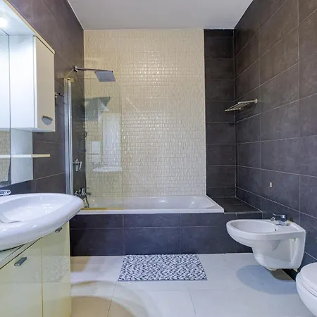 Modern 2-bedroom Maisonette In Swieqi Lägenhet Is-Swieqi