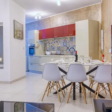 Modern 2-bedroom Maisonette In Swieqi Is-Swieqi