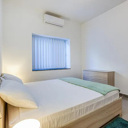 Modern 2-bedroom Maisonette In Swieqi Apartment Is-Swieqi