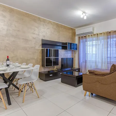 Apartament Modern 2-bedroom Maisonette In Swieqi Is-Swieqi